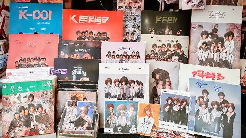 The benefits of pre-ordering K-Pop albums